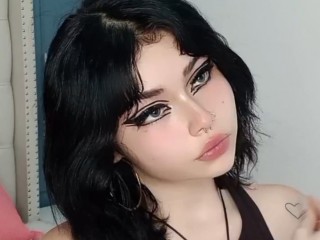 naomihiltonn