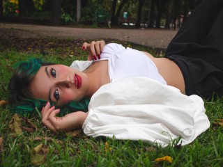 Lilytaylorr