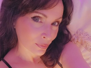 angelsensuelle69 on Streamate