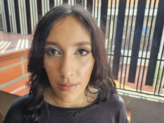 girlnealejerav Profile Image