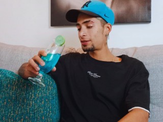 DrakeNeuman's Cam show and profile