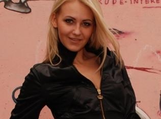 DeliciousBlonde