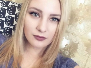 KissyLisaHot