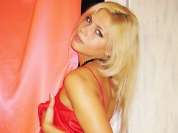 BlondeEmilia