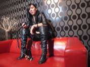 S27LatexGirl