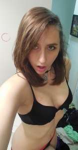 Ellie_Quin