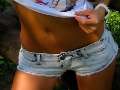 TEENY18