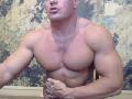 MuscularGuy is live now!