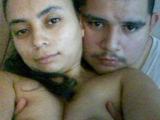 Picture of Hornycouple01 Web Cam
