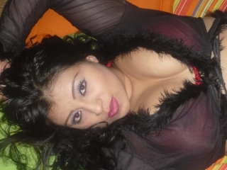 Picture of Doll_latinaxxx Web Cam