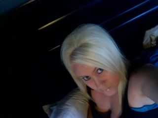 Picture of Blue_eyed_blondie Web Cam