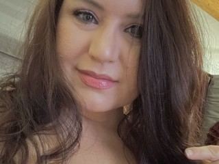 YourGirlfriendKat Live Cam