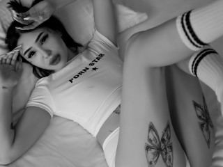 Lilulilee Cam Profile: Live Sex Chat with Nude Girls | Jerkmate