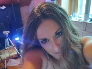 DareClio Nude on Live Sex Cam Girl & Webcam Chat | Jerkmate