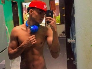 Submissive Male Cams (1,000+ Nude Men) Free Live Sex & Adult Chat ...