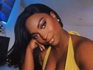 eboniamore's profile picture