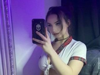 ellaeroticax's profile picture – Girl on Jerkmate