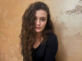 alinabenett's profile picture – Girl on Jerkmate