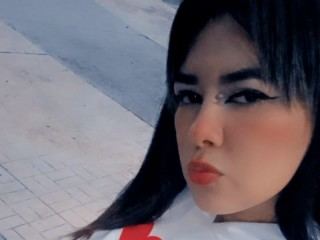 latingabyhot's profile picture – Girl on Jerkmate