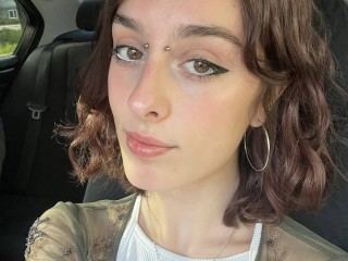 alicekollt's profile picture