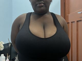 dam_boobies's profile picture – Girl on Jerkmate