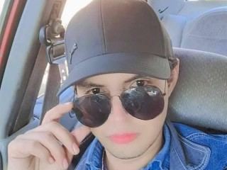 Angelhotlatino profile