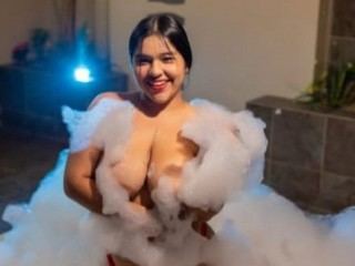 emma_bigboobs's profile picture