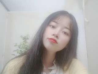 Catherinehui webcam girl as a performer. Gallery photo 1.