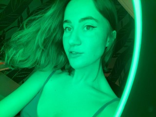 StefaniaRay webcam girl as a performer. Gallery photo 2.