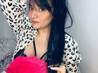 NicoleFerrero webcam girl as a performer. Gallery photo 1.