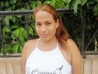 SoleilSands webcam girl as a performer. Gallery photo 1.