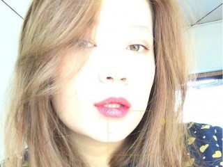 Margo_Ashot webcam girl as a performer. Gallery photo 2.