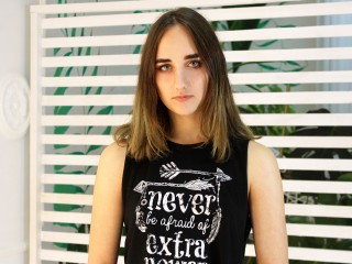 MiaFoxie webcam girl as a performer. Gallery photo 1.