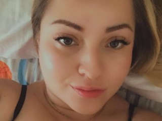 Sabrina_Twerking webcam girl as a performer. Gallery photo 1.