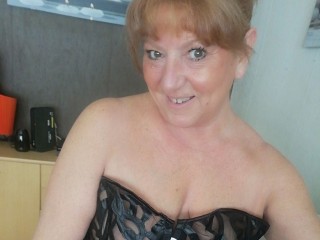 boubamj webcam girl as a performer. Gallery photo 3.