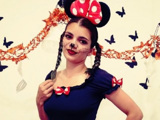 bulma_hot webcam girl as a performer. Gallery photo 1.