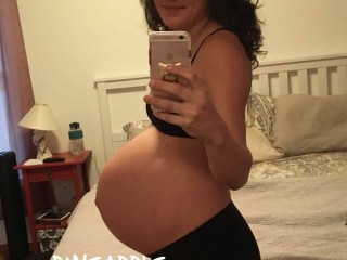 HornyPregnantXXX webcam girl as a performer. Gallery photo 2.