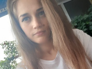 JennyHill webcam girl as a performer. Gallery photo 1.