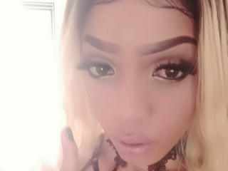 Teejay_babe90 webcam girl as a performer. Gallery photo 1.