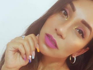 LennaRose webcam girl as a performer. Gallery photo 1.