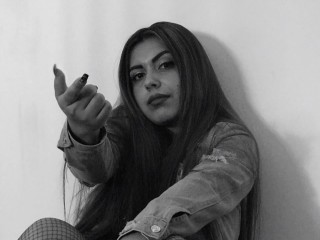 Esmeralda_grey webcam girl as a performer. Gallery photo 3.