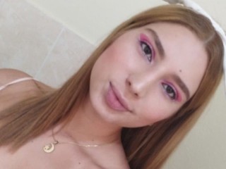 lilyteam webcam girl as a performer. Gallery photo 1.