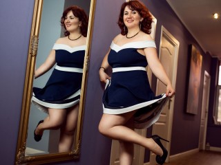 Sofia_Foxxy webcam girl as a performer. Gallery photo 1.