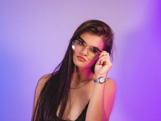 VioletRain18 webcam girl as a performer. Gallery photo 1.