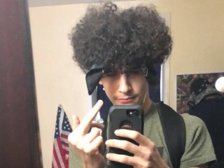 Indexed Webcam Grab of Alexoftheleaf