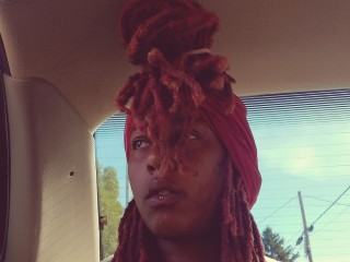 KarmelDLyte webcam girl as a performer. Gallery photo 1.