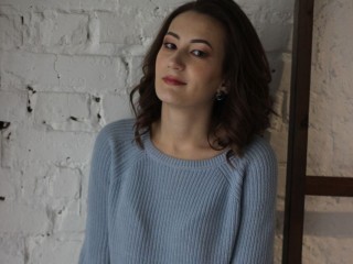 KassiyaKelly webcam girl as a performer. Gallery photo 1.