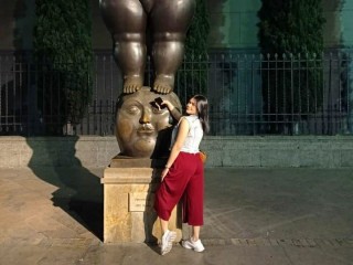 valery78 webcam girl as a performer. Gallery photo 1.