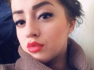 Little_bitch_X webcam girl as a performer. Gallery photo 1.