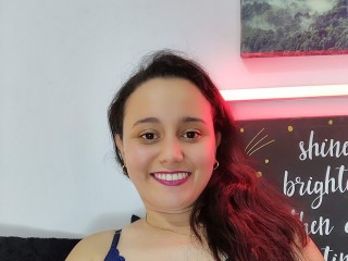 FullOfYou webcam girl as a performer. Gallery photo 1.